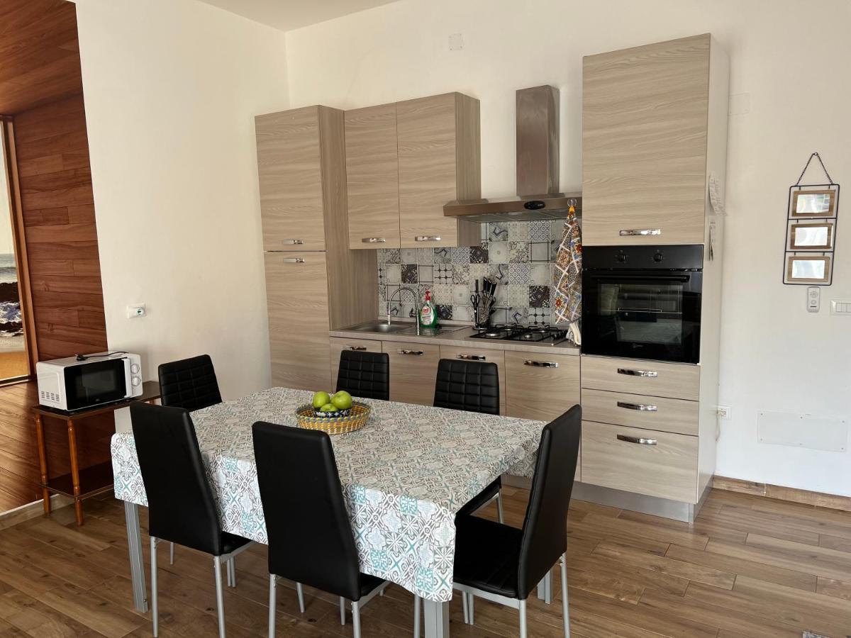 Casa Alfa Appartement Castelsardo Buitenkant foto